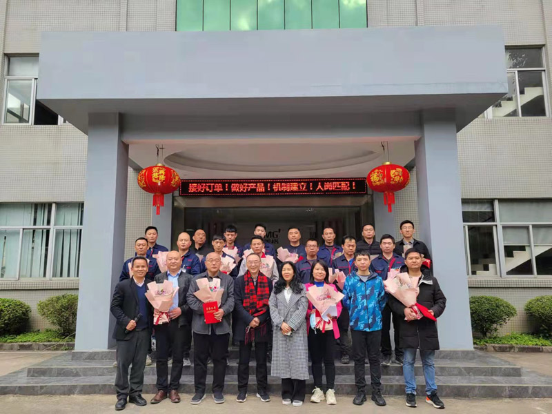 接好訂單 做好產(chǎn)品 | 奧美格2021年度優(yōu)秀員工頒獎(jiǎng)大會(huì)圓滿舉行